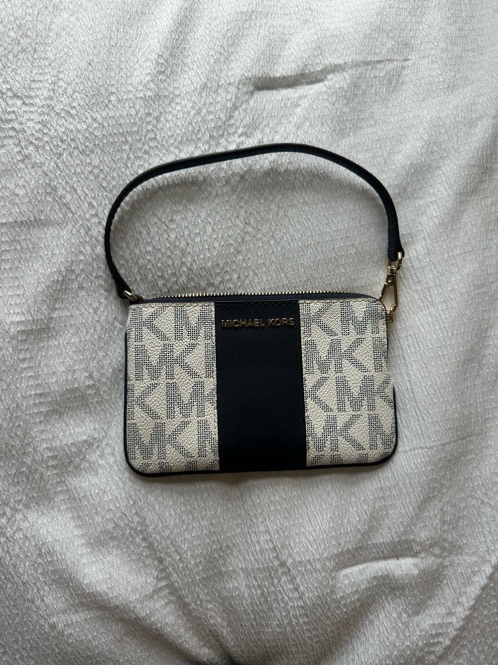 Michael Kors Mini Wristlet Navy Blue & White - Picture 2 of 6